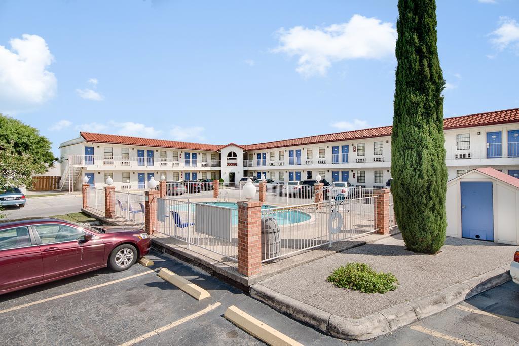 Americas Best Value Inn San Antonio Eksteriør billede